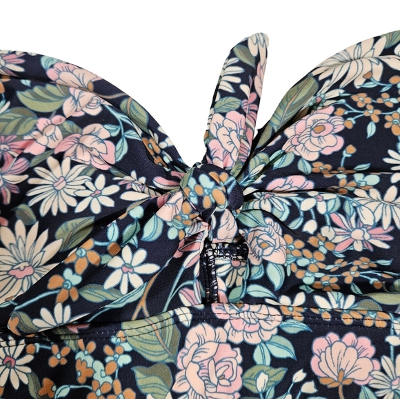 Kona Sol Strapless Bikini Top Dark Blue Floral, 32 D/DD - Picture 10 of 13
